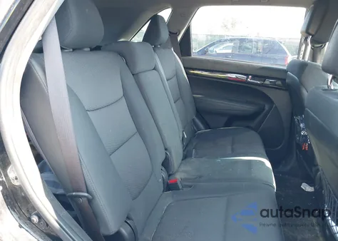 2011 Kia Sorento Lx from USA, damaged, VIN 5XYKTCA15BG054271